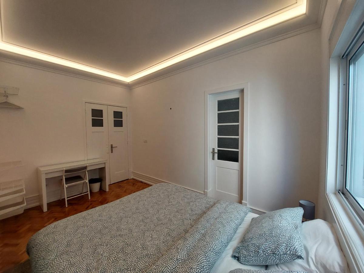 Hotel Cabralus Lisbona Esterno foto