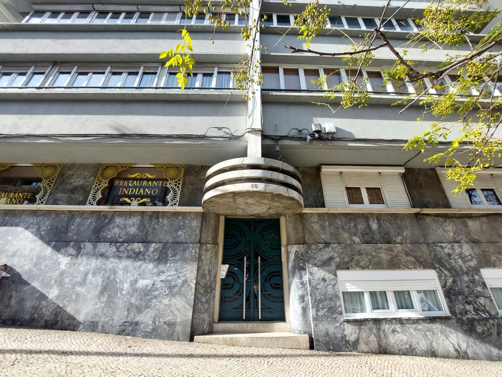 Hotel Cabralus Lisbona Esterno foto